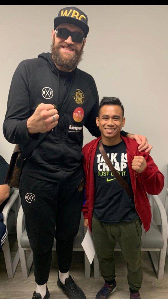 tyson fury height, how tall is tyson fury?, tyson fury weight